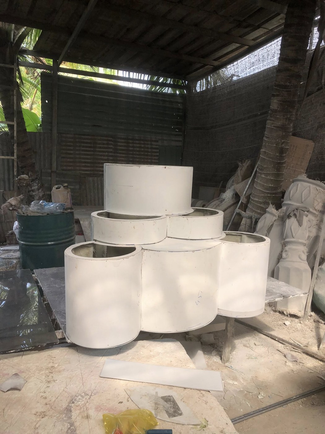 Bộ Nội Thất Hồ Bơi Hoàn Chỉnh – Ghế Chaise Sang Trọng Composite