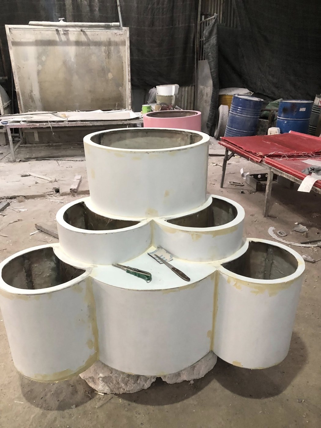 Chậu Cây Dạng Xoắn Composite C017 – Chậu Cây Đẹp Siêu Bền Composite Sài Gòn