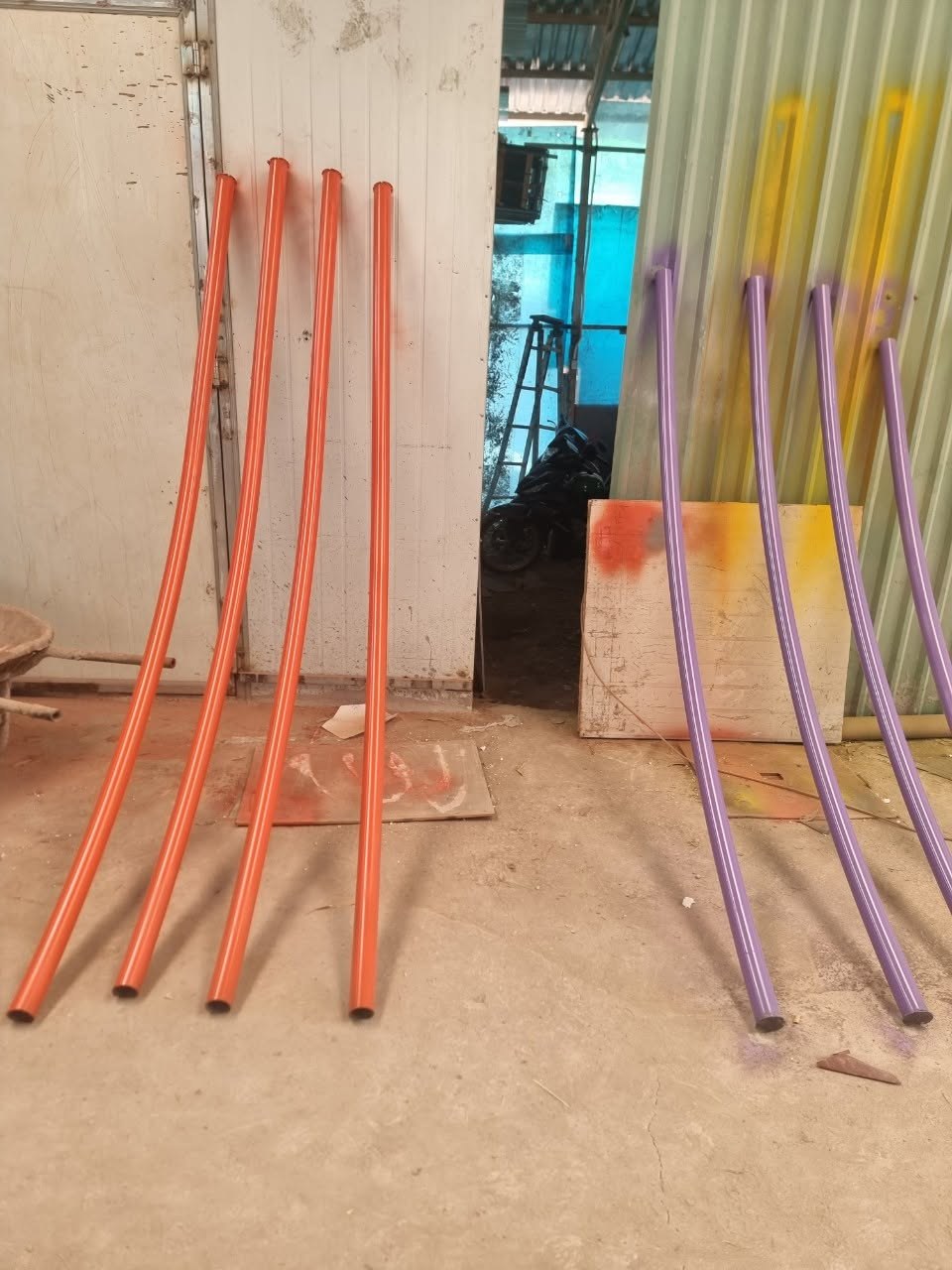 Linh vật khu vui chơi FRP đặt tại khu trò chơi nước
